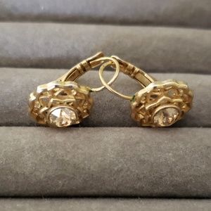 Chloe + Isabel Jewelry - Chloe +Isabel Gold Leverback Earrings Chloe + Isabel Jewelry - Chloe +Isabel Gold Leverback Earrings